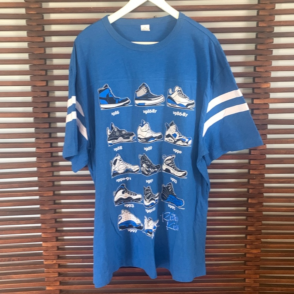Retro Kicks tee